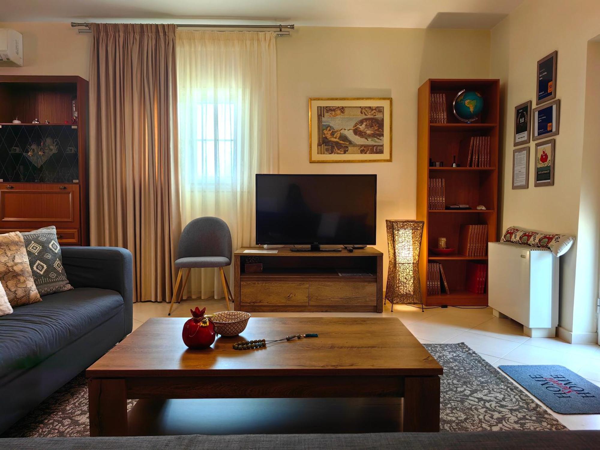 Eleni'S Holiday Home Каламата Экстерьер фото